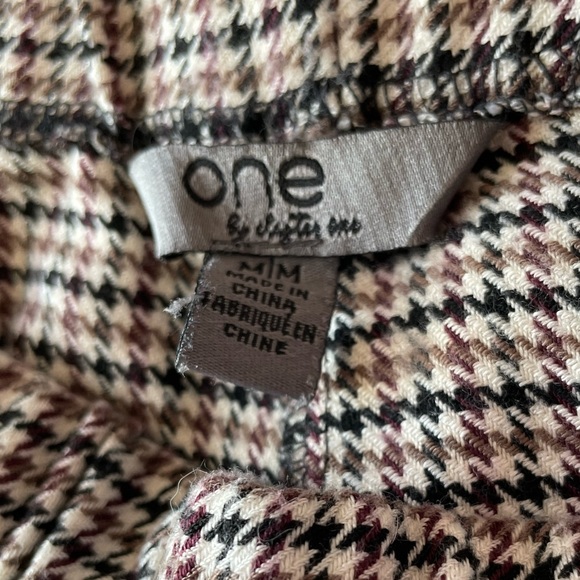 Cute vintage/wool look plaid pant with elastic waist - Picture 3 of 7